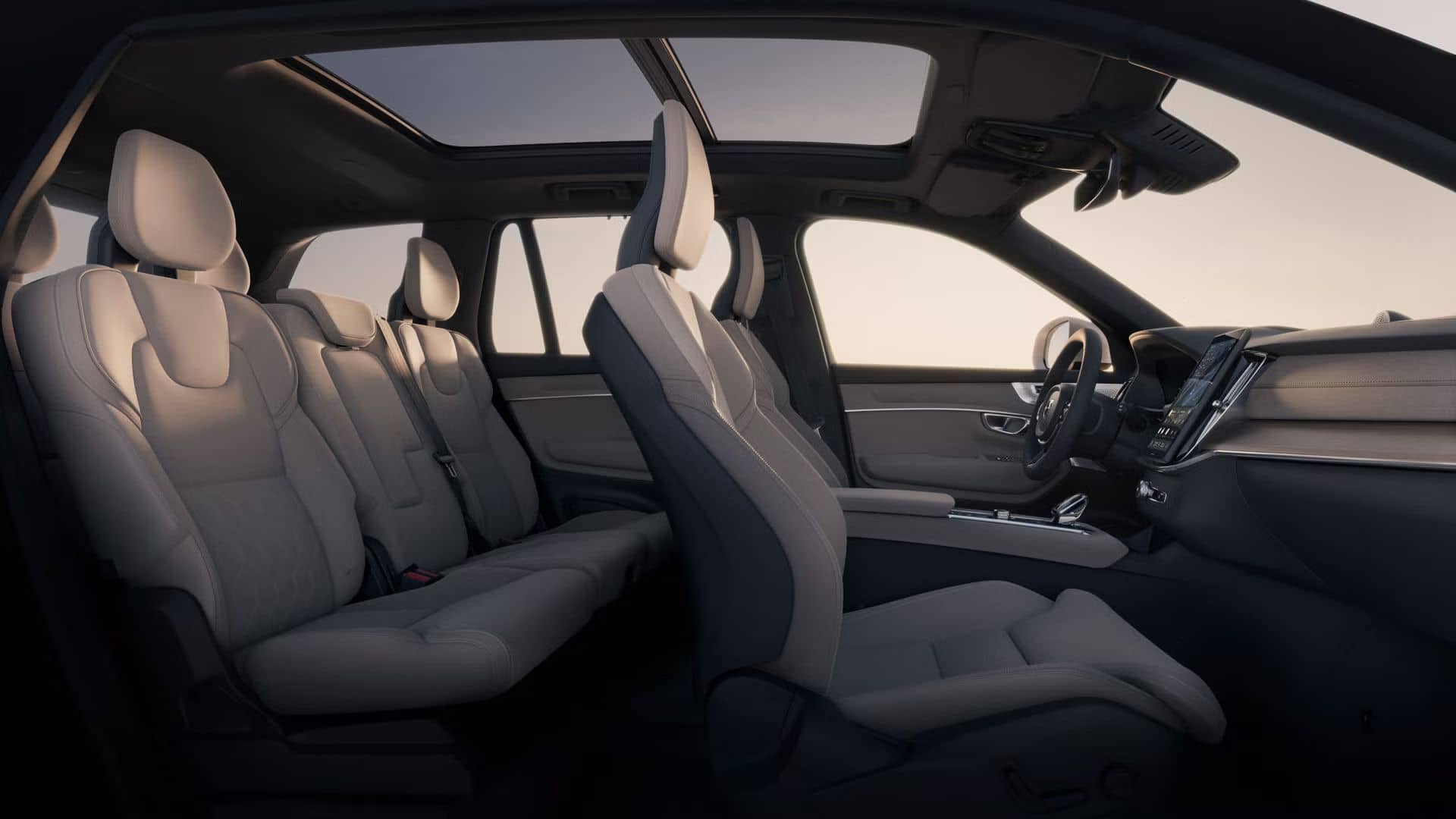 Sedadlá auta Volvo XC90 na Payless Gigarent.