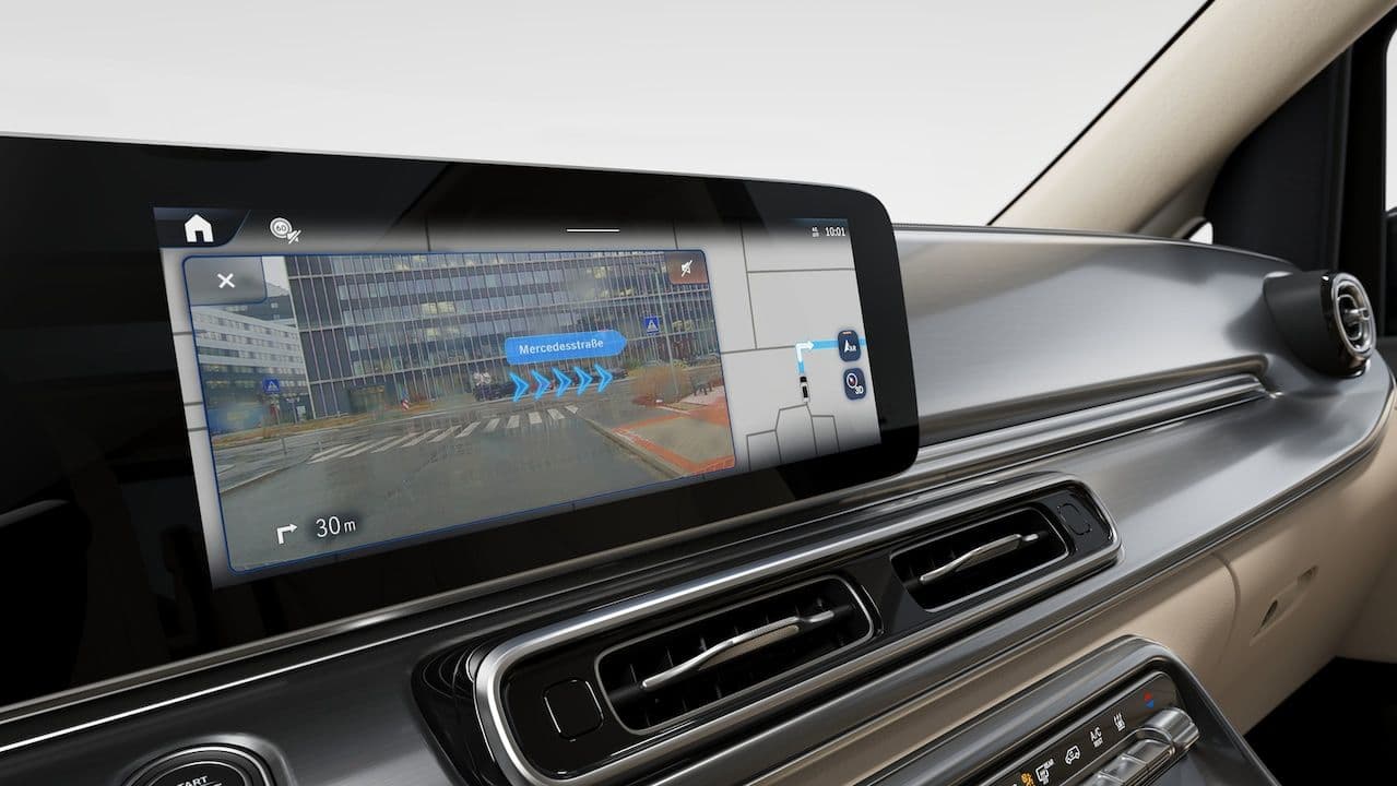 Vybavenie auta Mercedes-Benz V na dlhodobý prenájom.