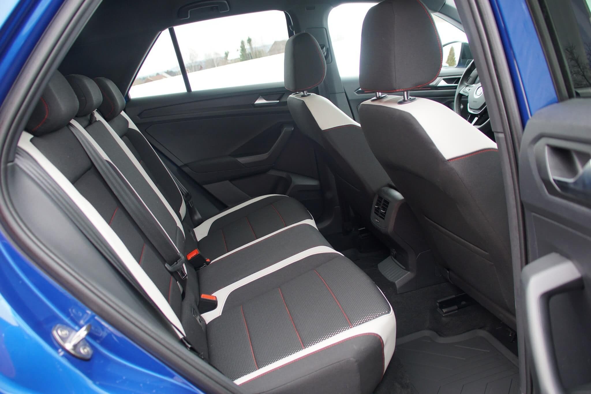 Sedadlá auta VW T-Roc Style na dlhodobý prenájom