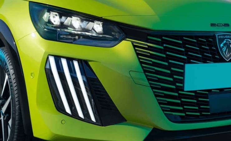 Exteriér auta Peugeot 208 na dlhodobý prenájom.