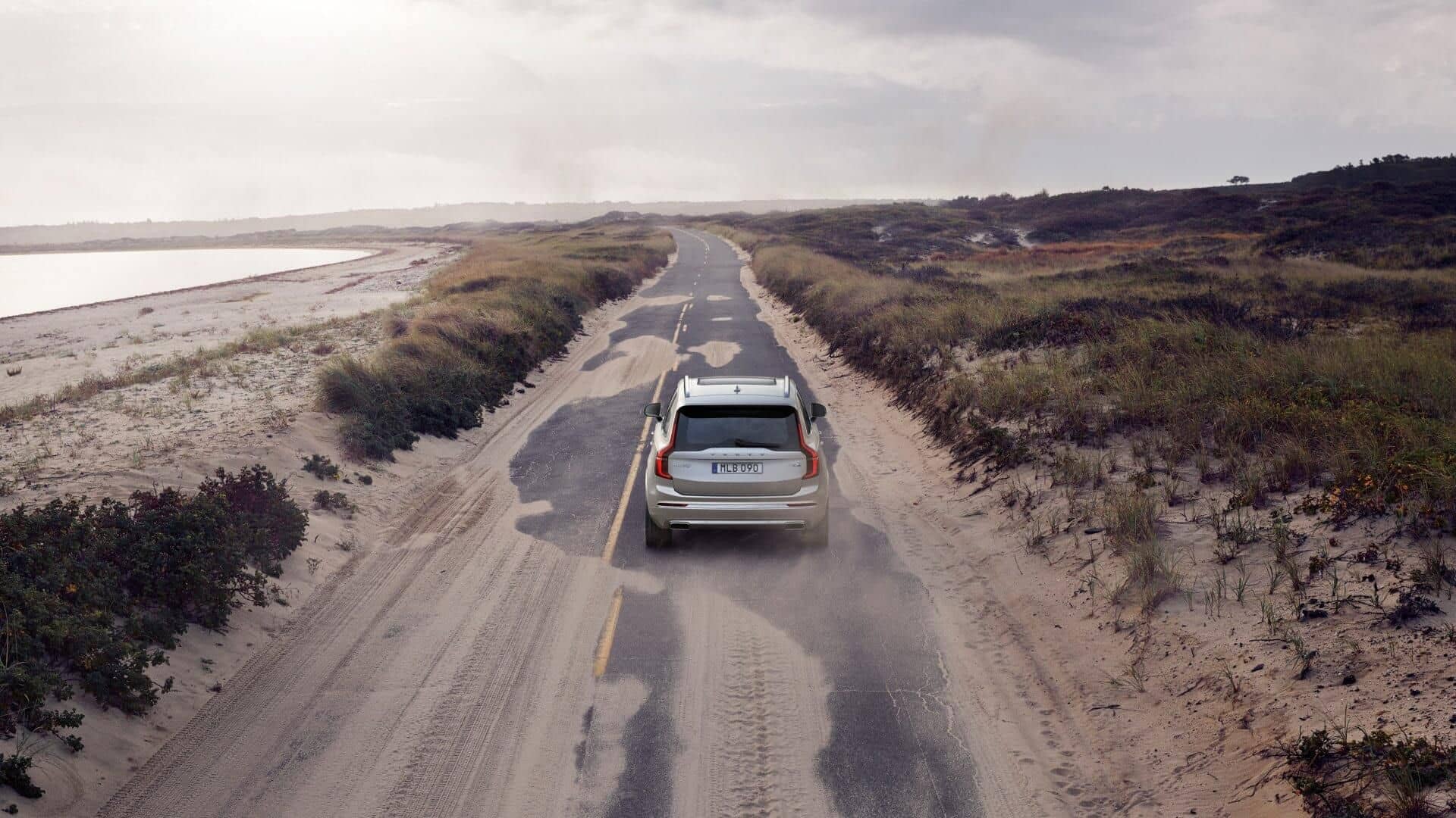 Volvo XC90 Plus v ponuke od Payless Gigarent.