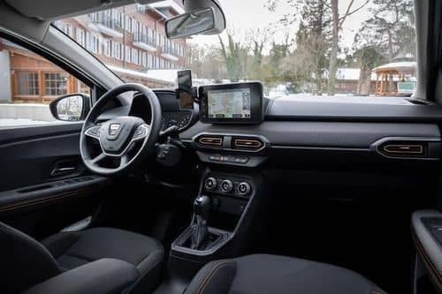 Interiér auta Dacia Sandero dlhodobý prenájom auta.